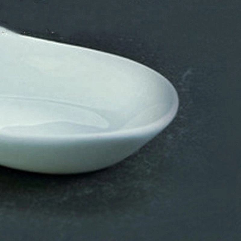 Porcelain White Color soup spoon Chinese Food Spoon Crokery Food Spoon Restaurant Serving Use