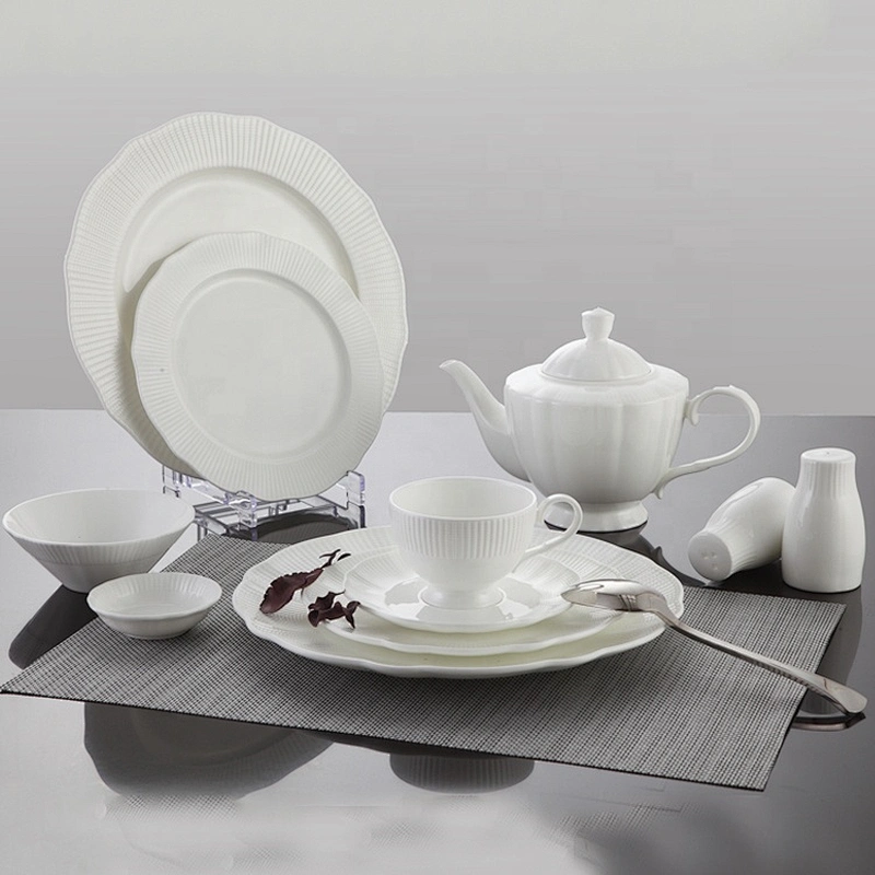wholesale luxury white wedding ceramic bone china round resturant plates dinner