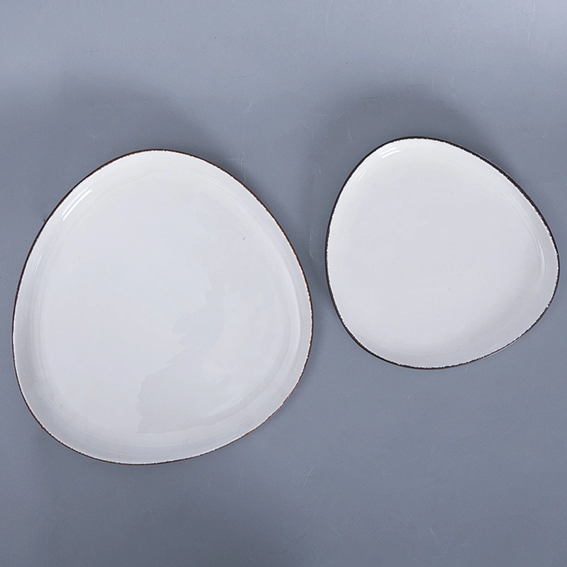 Wholesale Price Glazed Porcelain White Tableware Restaurant Catering Triangle Ceramic Plates