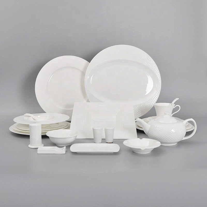 Factory high quality western style porcelain dinner set tableware microwave oven safe hotel white bone china dinnerware set