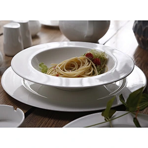 P&T Royal Ware Ceramic Wholesale Price Luxury High Quality Hotel Bone China Dinnerware Set