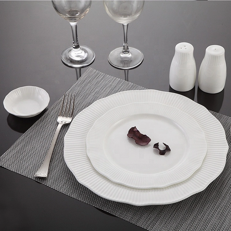 wholesale luxury white wedding ceramic bone china round resturant plates dinner