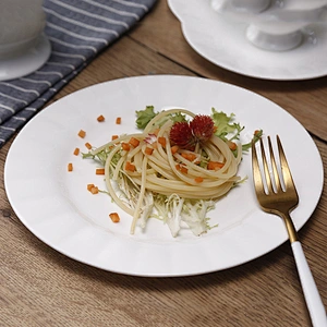Luxury White Western Style Bone China Tableware Dinner Set Dinnerware