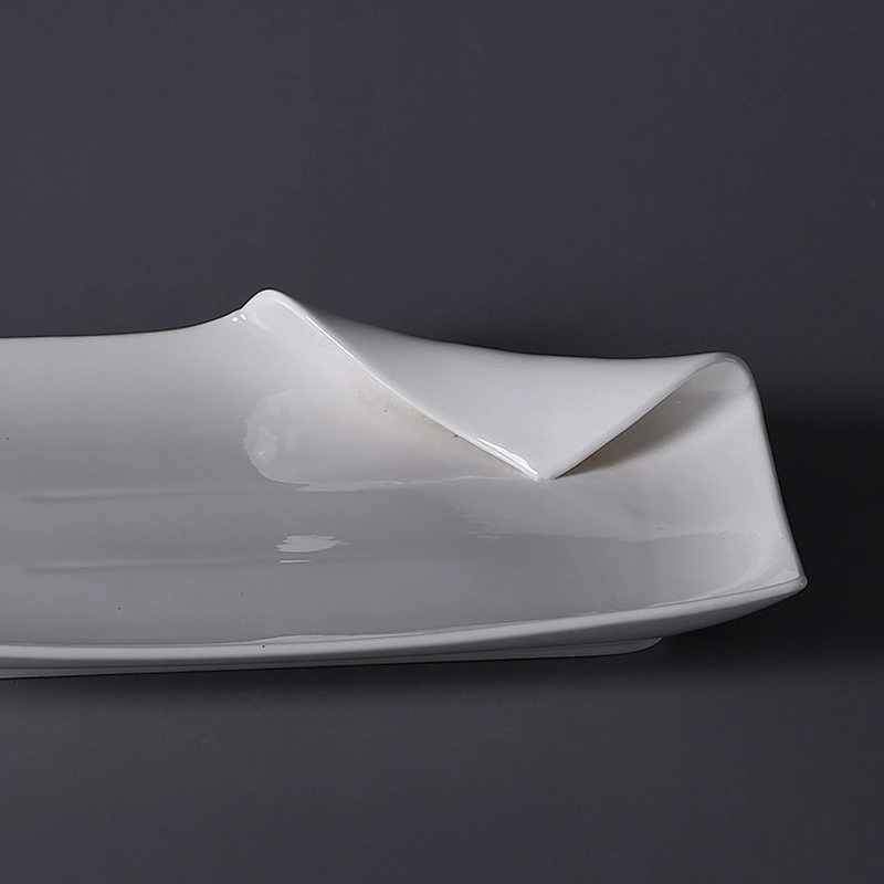China supplier white tableware wholesale square porcelain ceramic dinner plates set for wedding