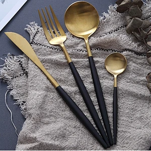Wholesale cutlery stainless steel knife and forks Vintage gold cutlery for wedding banquet