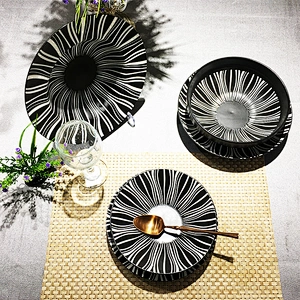 Round crockery porcelain dinner plate black flat spaghetti pasta plate