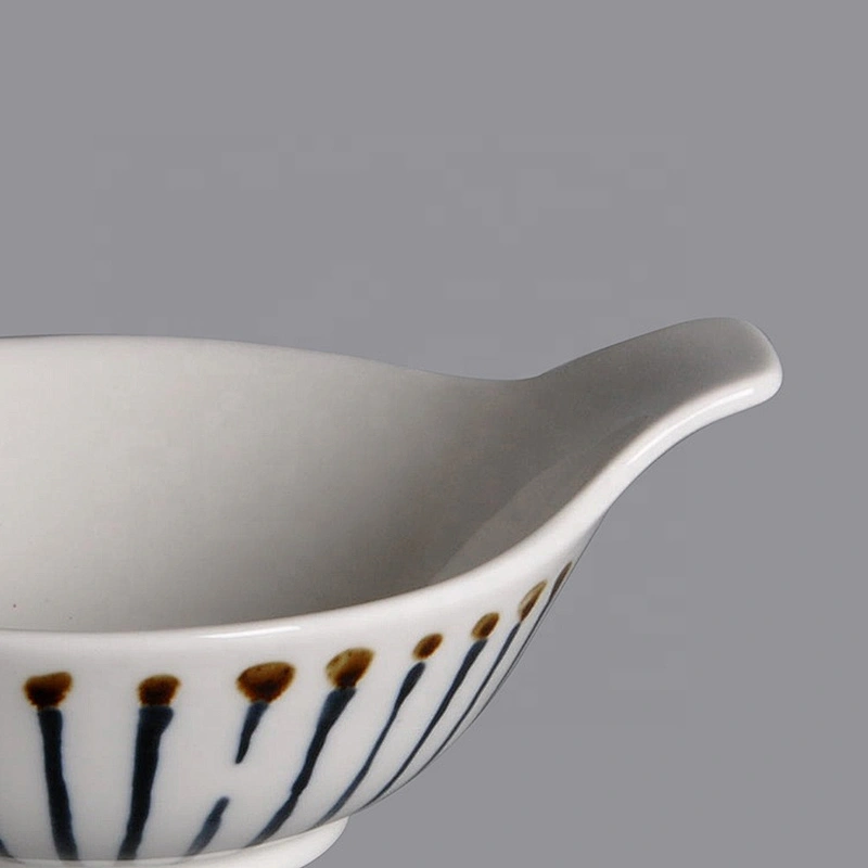 wholesale round porcelain ceramic noodle rice batter cereal bowl with handle