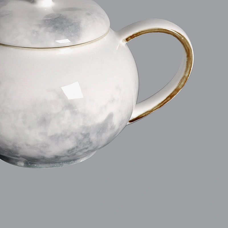 P&T Royal Ware factory wholesale new design round 750ml glazed porcelain ceramic tea pot