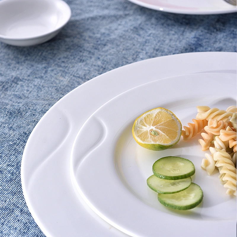 wholesale restaurant hotel catering used round bone china service white porcelain 5.5