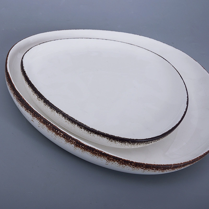 Wholesale Price Glazed Porcelain White Tableware Restaurant Catering Triangle Ceramic Plates