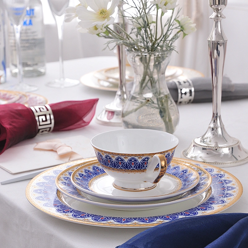 Beautiful decal bone china dinner set good design ceramic dinnerware table set