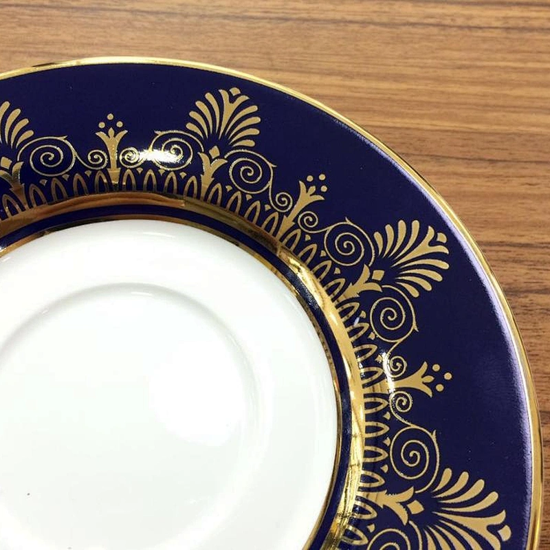 bone china factory,porcelain dinner set with gold rim design,color design decal plates