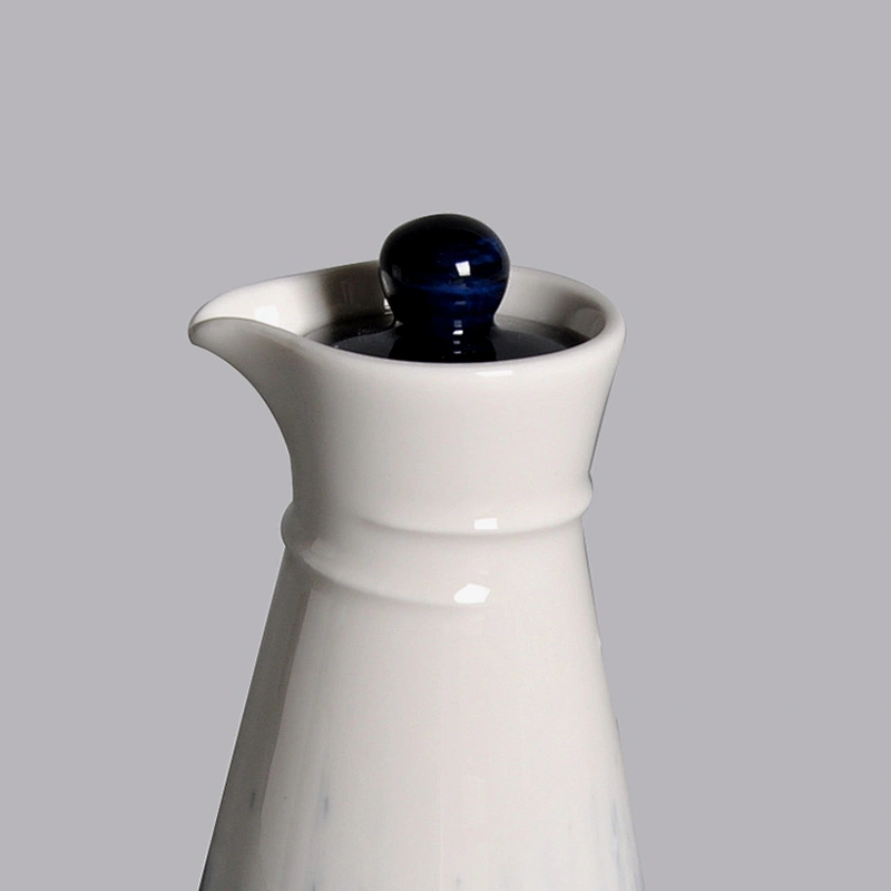 wholesale empty white blue color wine porcelain 170ml japanese sake bottle ceramic
