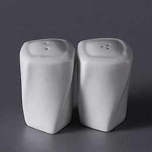 Three holes Ceramic Salt And Pepper Shaker