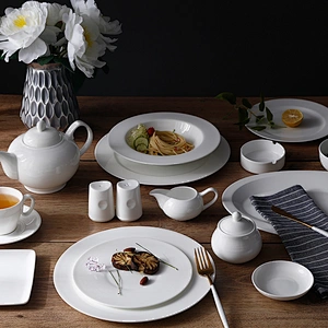 Wholesale porcelain /ceramic gravy boats