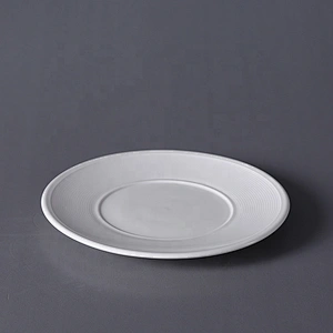 2019 wholesale round ceramic charger plate set white elegant wedding porcelain dining charger plate