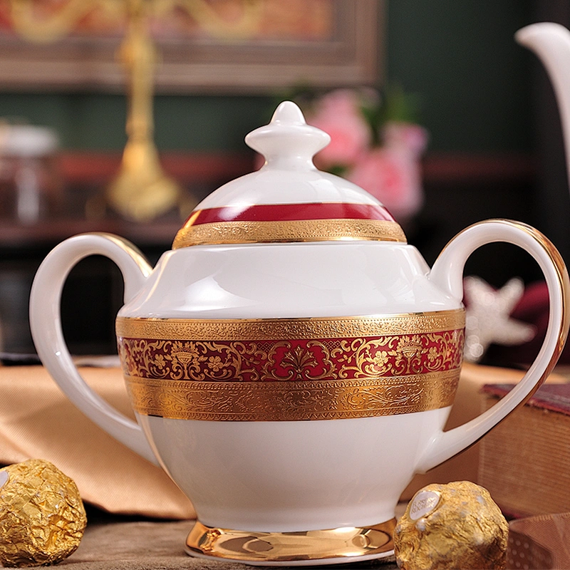 P&T Royal Ware Embossed GoldenBone China Coffee Cups A Grade Coffee Set English Afternoon Tea Set Good Rim Hotel Coffee Tea Cups