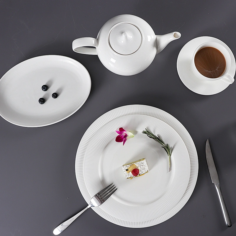 P&T Royalware Latest Design High Temperature Porcelain Cake Plate Restaurant Ceramic Plates Dishes