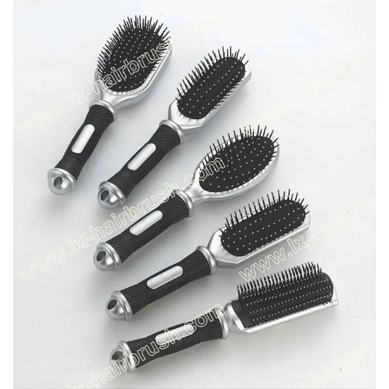 Plastic cushion hairbrush set