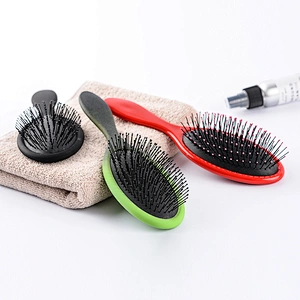 High quality popular fashionable wet plastic detangling hair brush