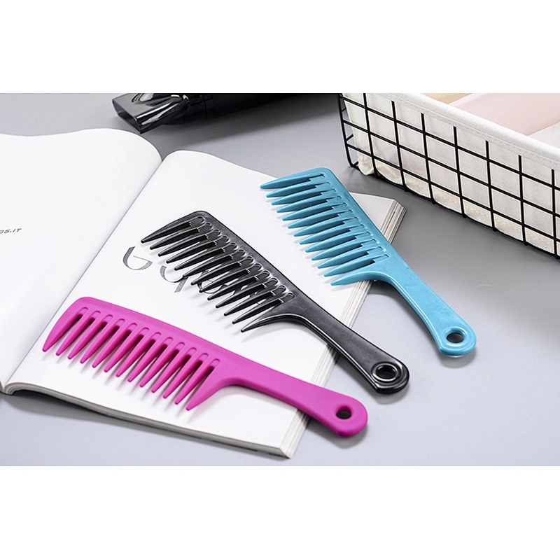 Wholesale colorful magic  comb for home
