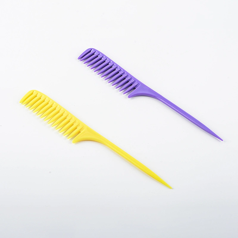 Wholesale long plastic customized pin rat tail comb