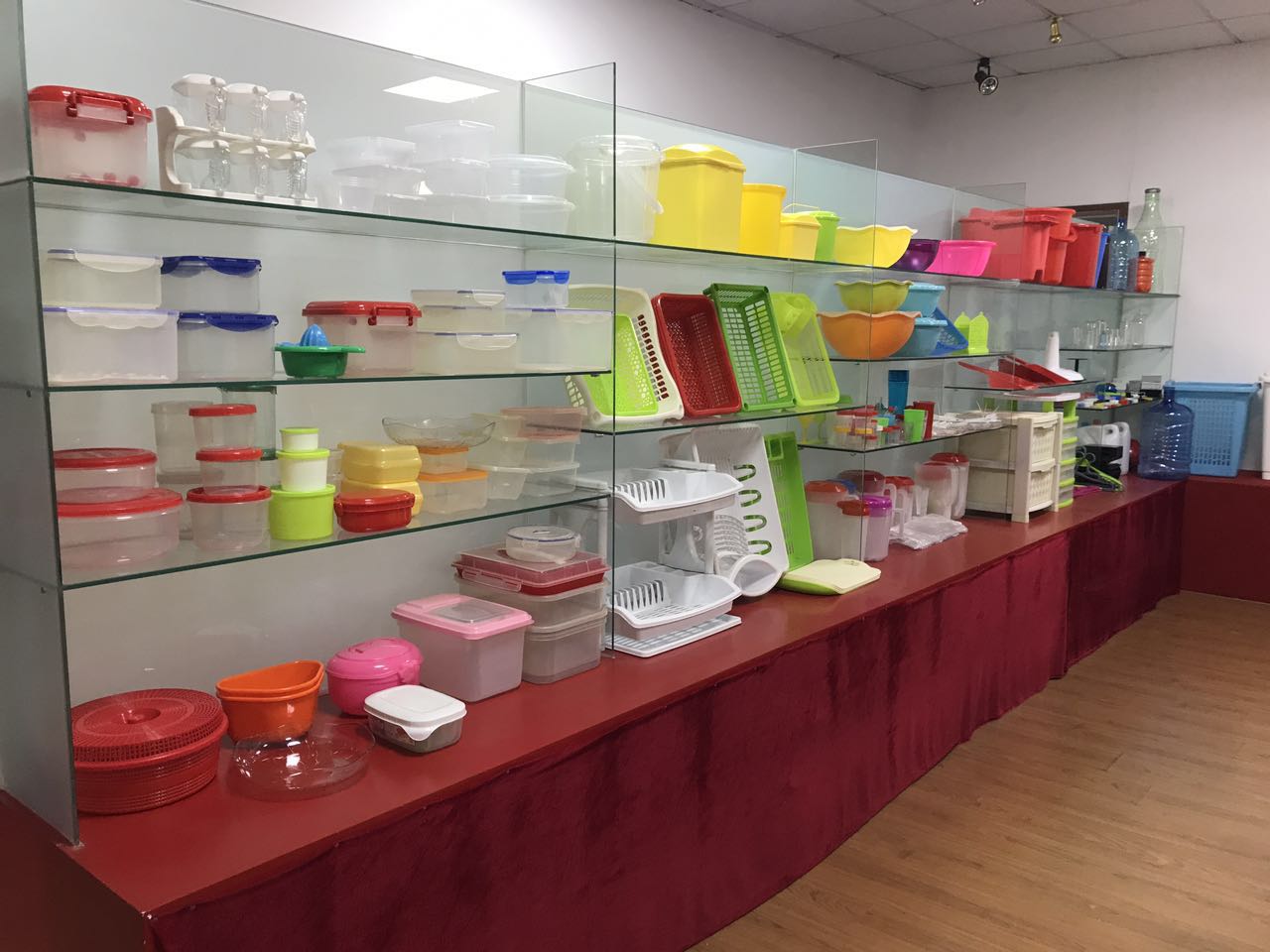 TAIZHOU HUANGYAN JTP MOULD CO.,LTD.