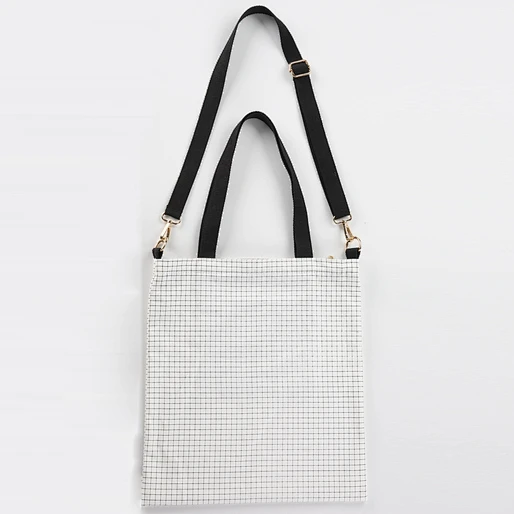 bag hand