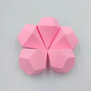 Hydrophilic Diamond Shape Makeup  Non Latex Sponge Cosmetic Puff  Makeup Sponge Three Dimensional Sponge Powder Puff