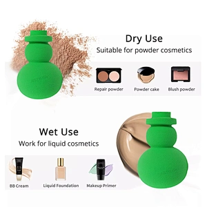 Christmas Beauty Sponge Tree Snowman Makeup Cosmetics Blender Holiday Gift Set