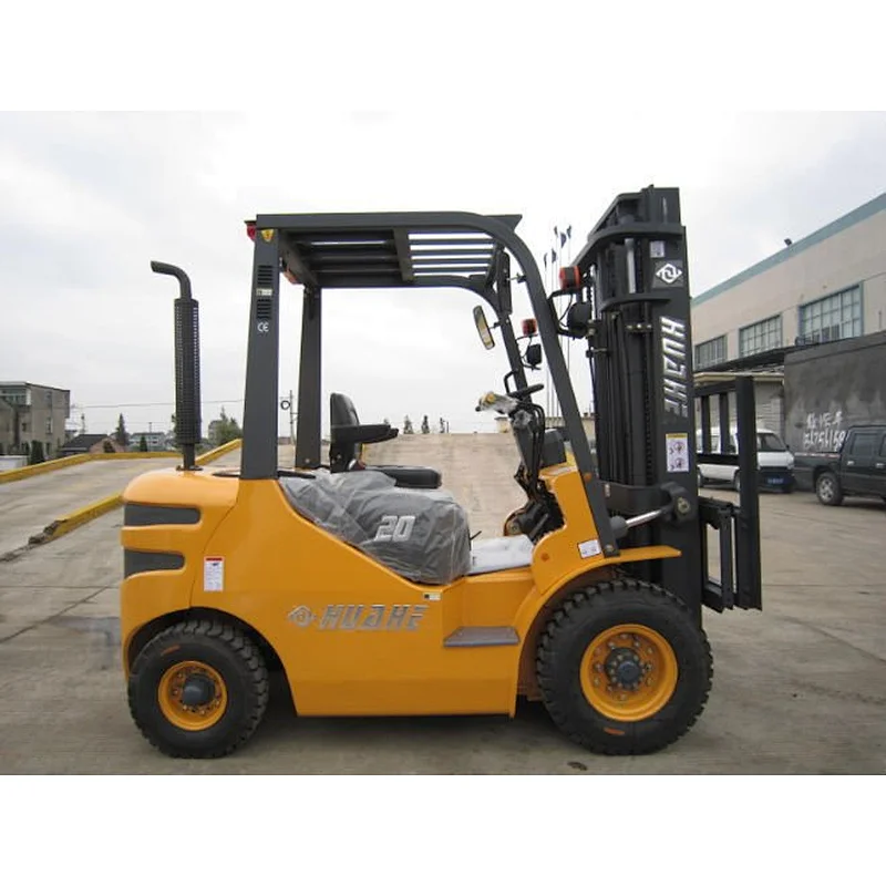 2.0T 4.5M Capacity Gasoline Forklift With Nissan Engine