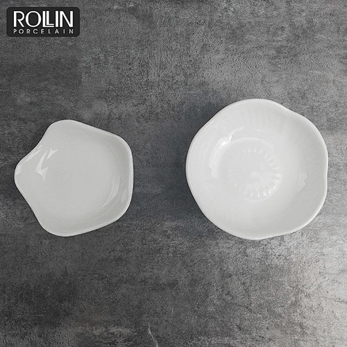 Hotel Teatime Dinnerware White Porcelain Serving Plum Blossom Shaped Dessert Snack Dish