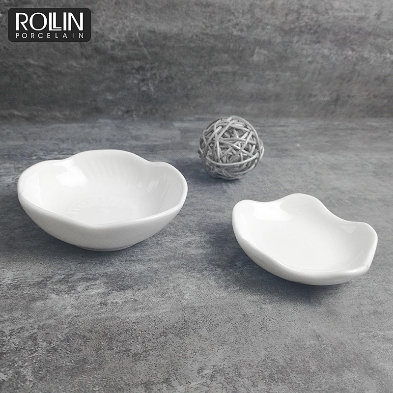 Hotel Teatime Dinnerware White Porcelain Serving Plum Blossom Shaped Dessert Snack Dish