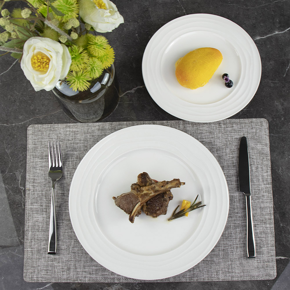 Various Size Cost Price Round Onion Pattern Edge Creative White Ceramic Plate Custom Ceramic Plate