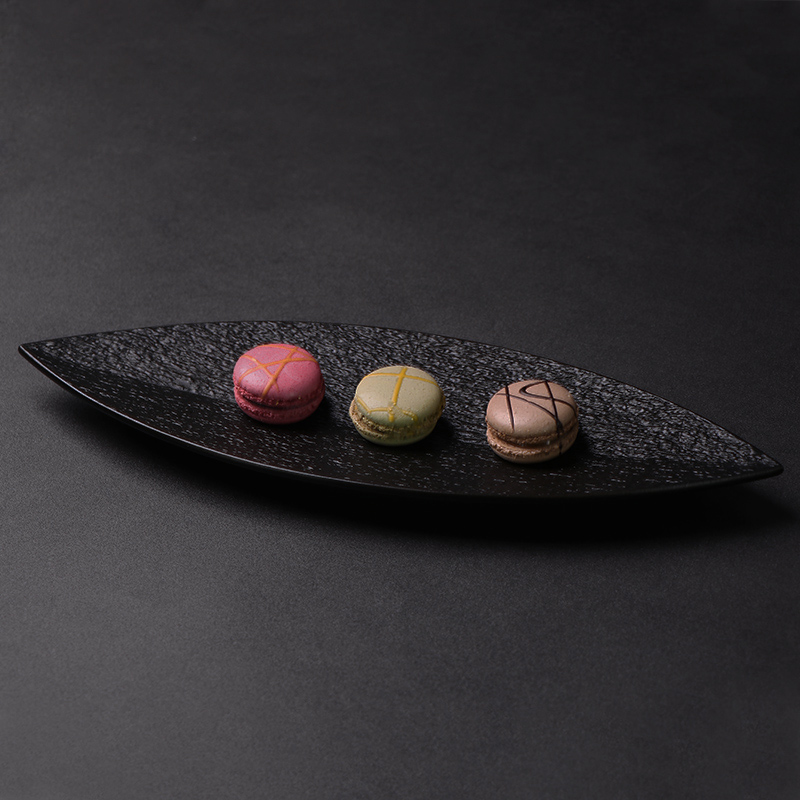 2020 New style black white ceramic dinner plates porcelain dinner sets restaurant dinnerware