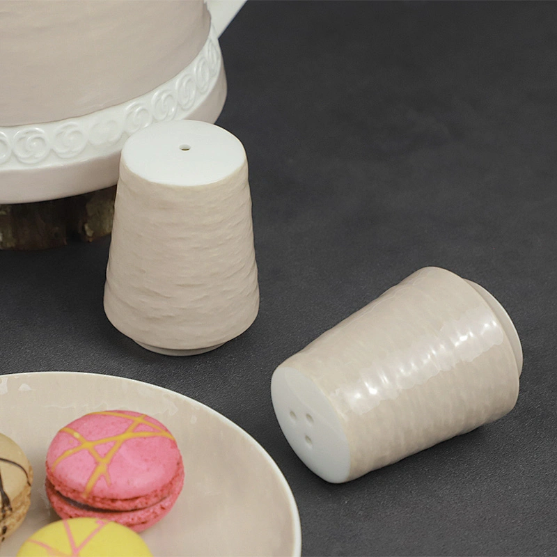 Good quality fine bone china dinner set Luxurious style ceramic dinner set