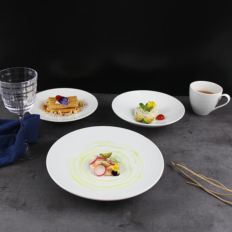 New Design Wholesale dishes plates ceramic porcelain dinner plates for Hotel and Restaurant
