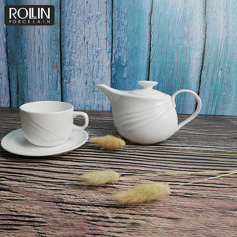 China wholesale high quality exclusive royal porcelain dinnerware for hotel wedding banquet
