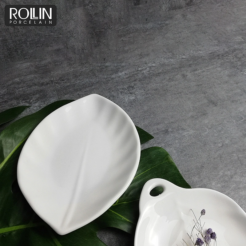 wholesale white porcelain dessert dish sauce dish factory supply directly