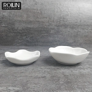 Hotel Teatime Dinnerware White Porcelain Serving Plum Blossom Shaped Dessert Snack Dish