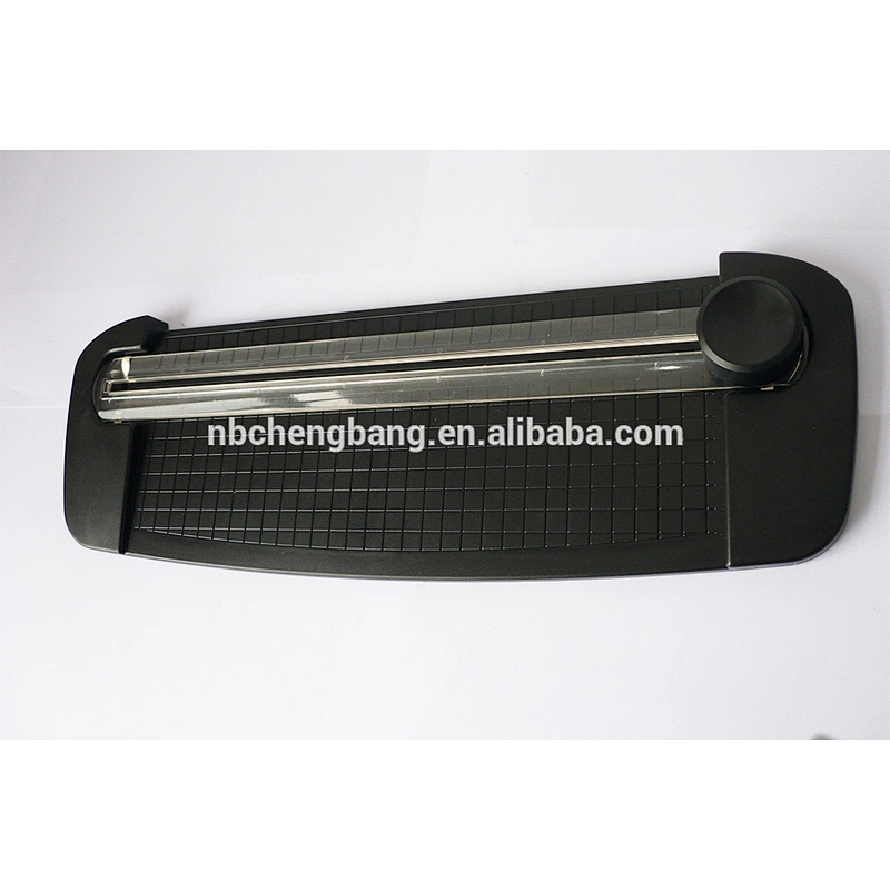 Paper trimmer