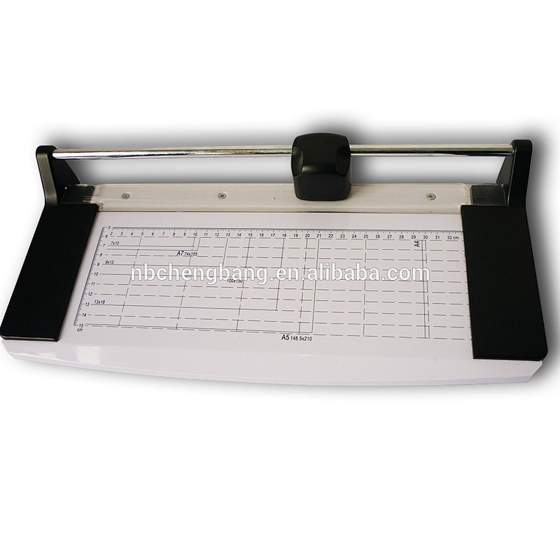 Paper trimmer