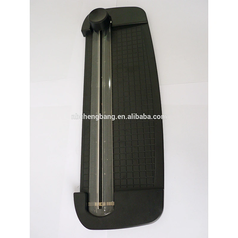 Paper trimmer