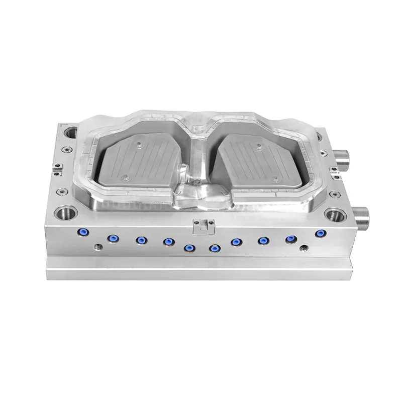 Plastic Automotive Interior Injector Mould