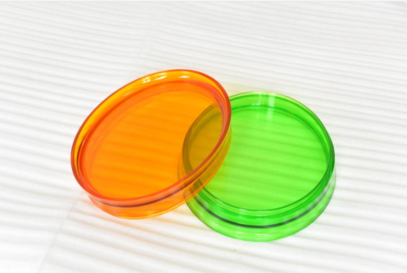 Transparent industrial plastic injection mould