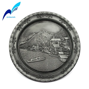 Souvenir metal plate