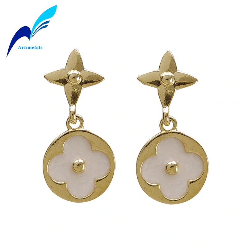 Lucky Gold Clover Earring
