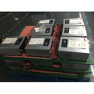 Hot  selling MUST Deep discharge protection solar inverter 1200W DC24V to AC230V pure sine wave solar inverter