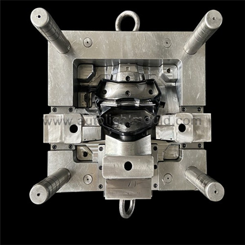 Headlight mold manufacturer