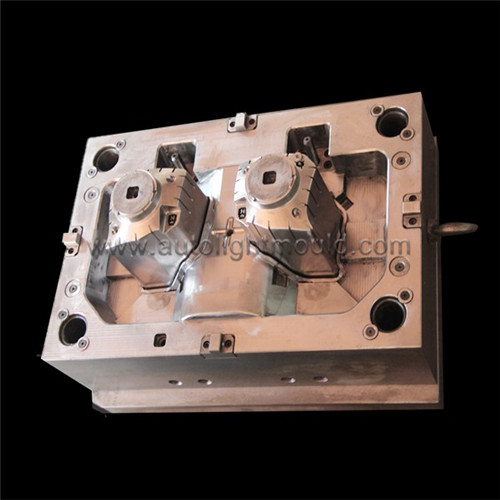 headlight mold manufacturer
